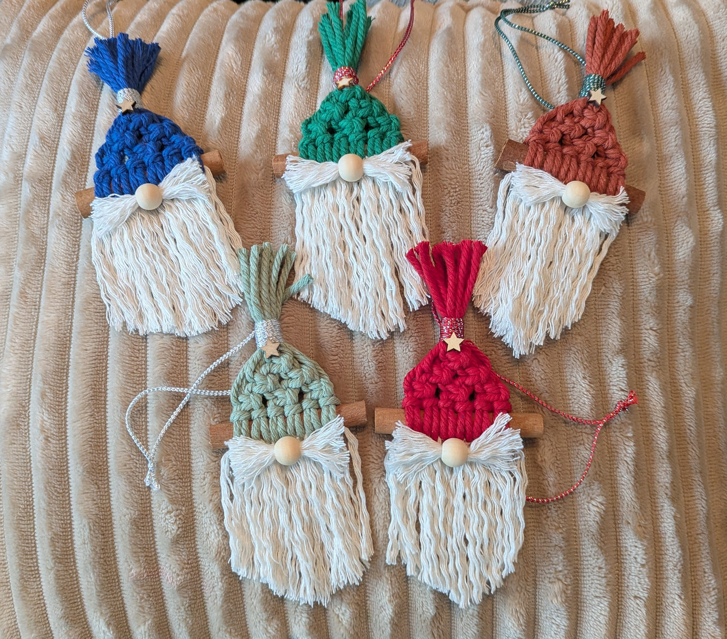 Macrame Santa Cinnamon Stick Gnomes!